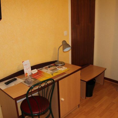 Hotel Saint-Hubert Habitación foto